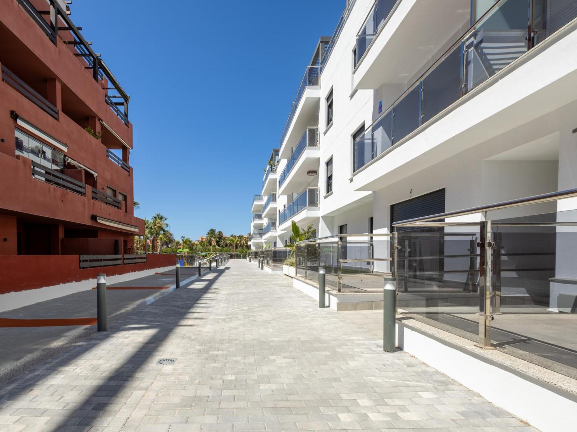 Homity Holidays - Playa Granada - Moriscos Ii Apartamento *